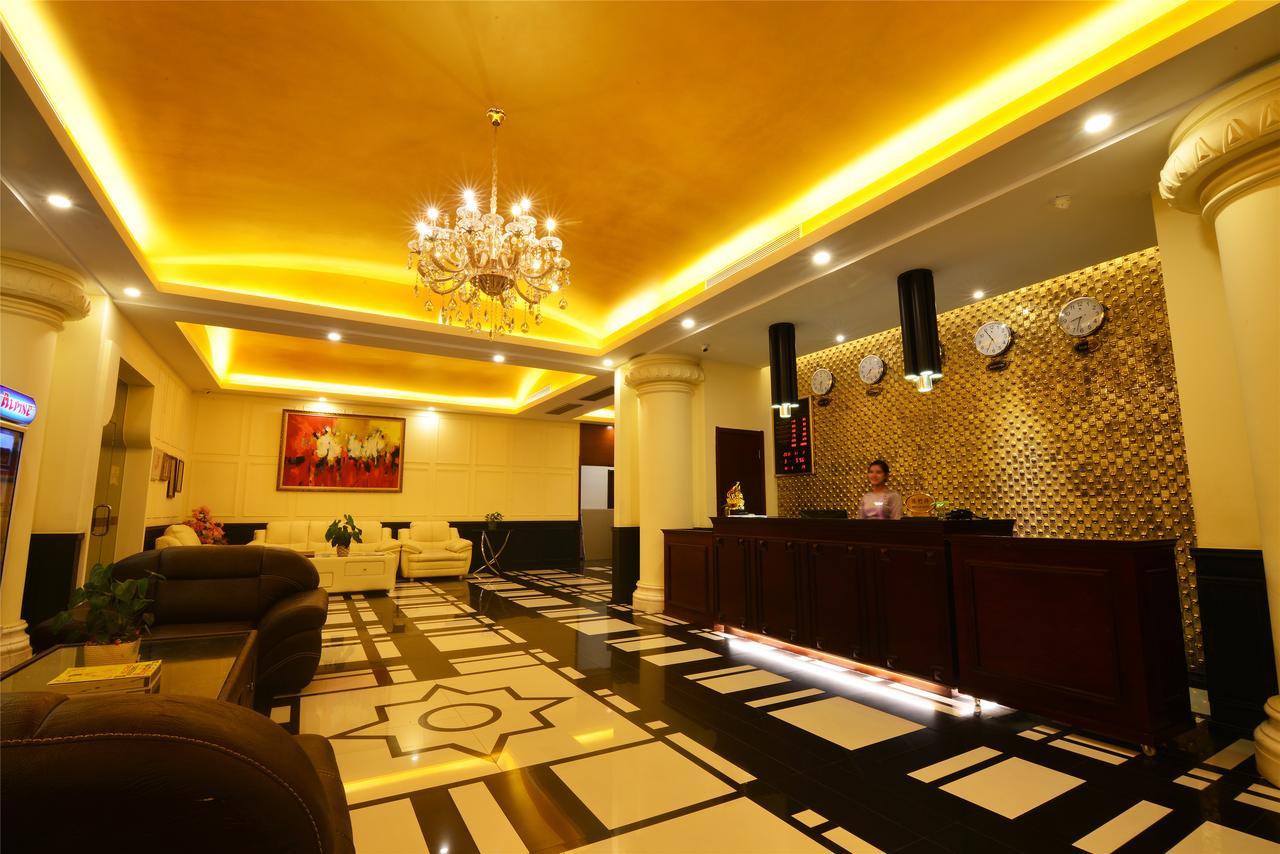 Royal Holiday Hotel Yangon Exterior photo